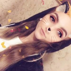 Meet your Posher, Alli